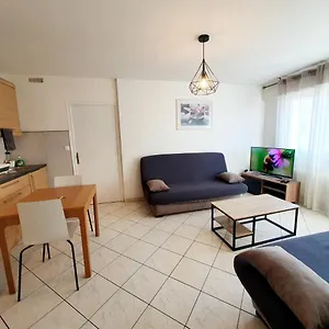 appt-5-personne-1-min-de-la-gare-de-annemasse.hotels-rhonealpes.com/